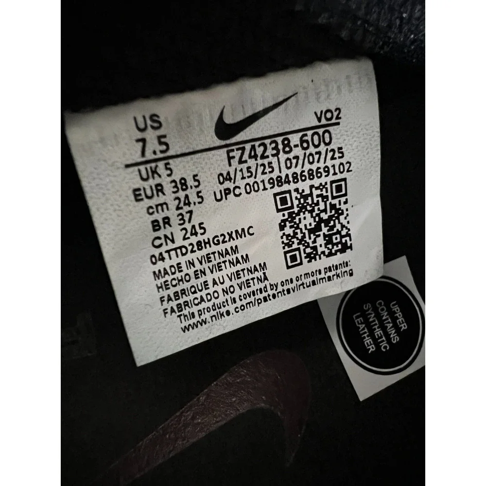 Nike Air Max Sunder Gore-Tex Burgundy Crush FZ4238-600 Women Size 7.5